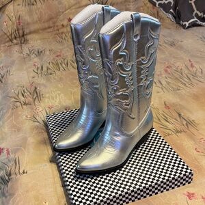 Shimmering Silver Women's Heeled Boots